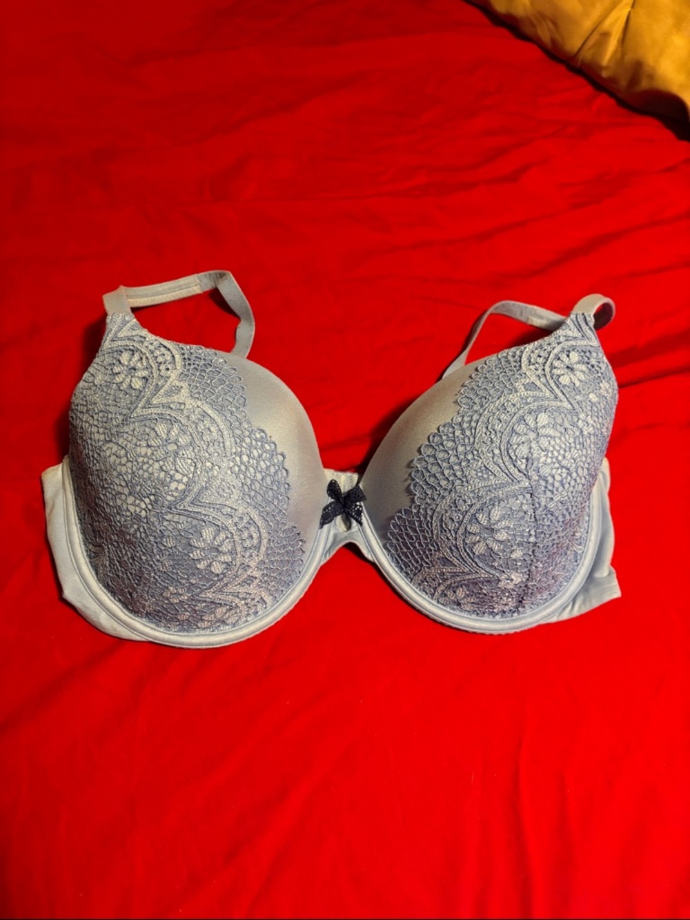 Victoria's Secret Light Gray Lace Push-Up Bra